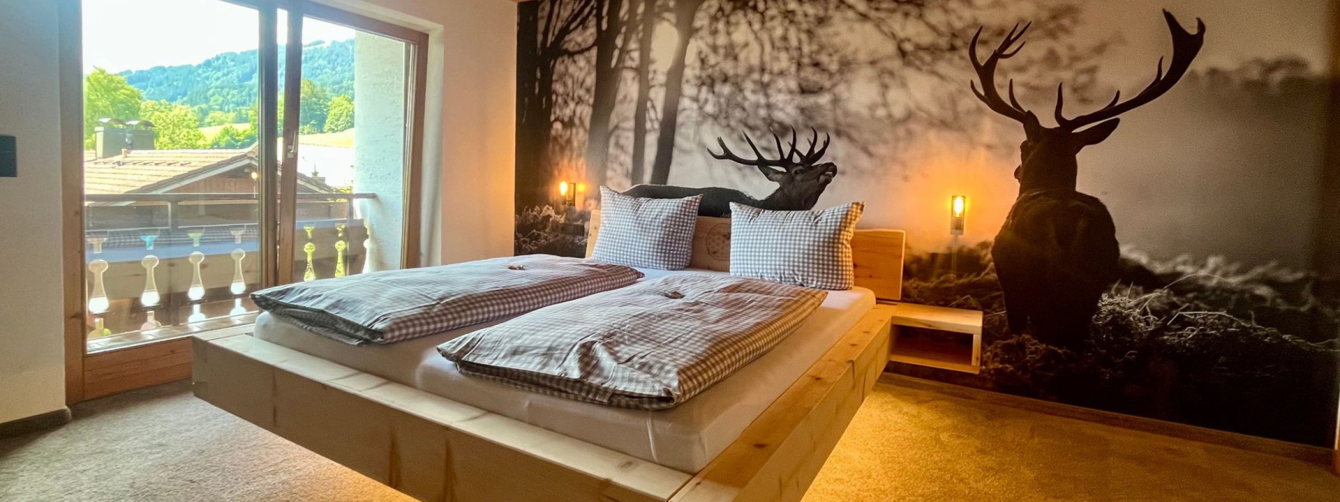 Fewo Zirbe Schlafzimmer