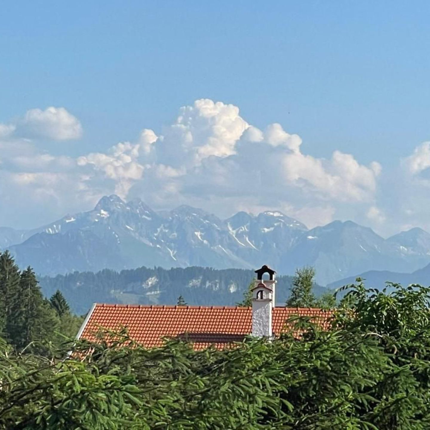 Terrasse mit Bergblick